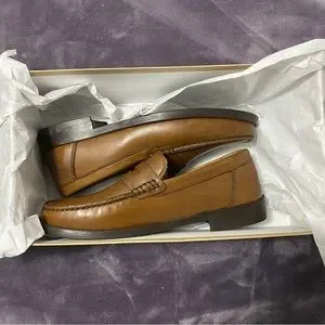 the essex | Shoes | The Essex Penny Loafer Never Worn Size 